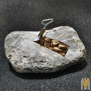 золото в камне creative-stone-sculptures-hirotoshi-ito-6.jpg