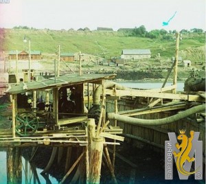 Центробежный водяной насос на фотографии Проскудина Горского. 1909 г..jpg